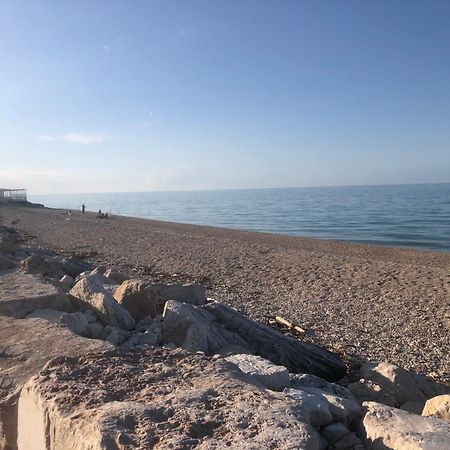 Beach Appartament Marina di Montemarciano Ngoại thất bức ảnh